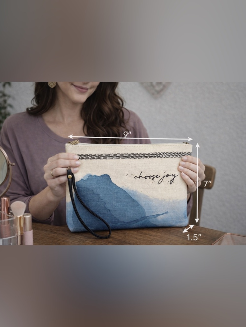 Elegant Blue and Cream Canvas Wristlet